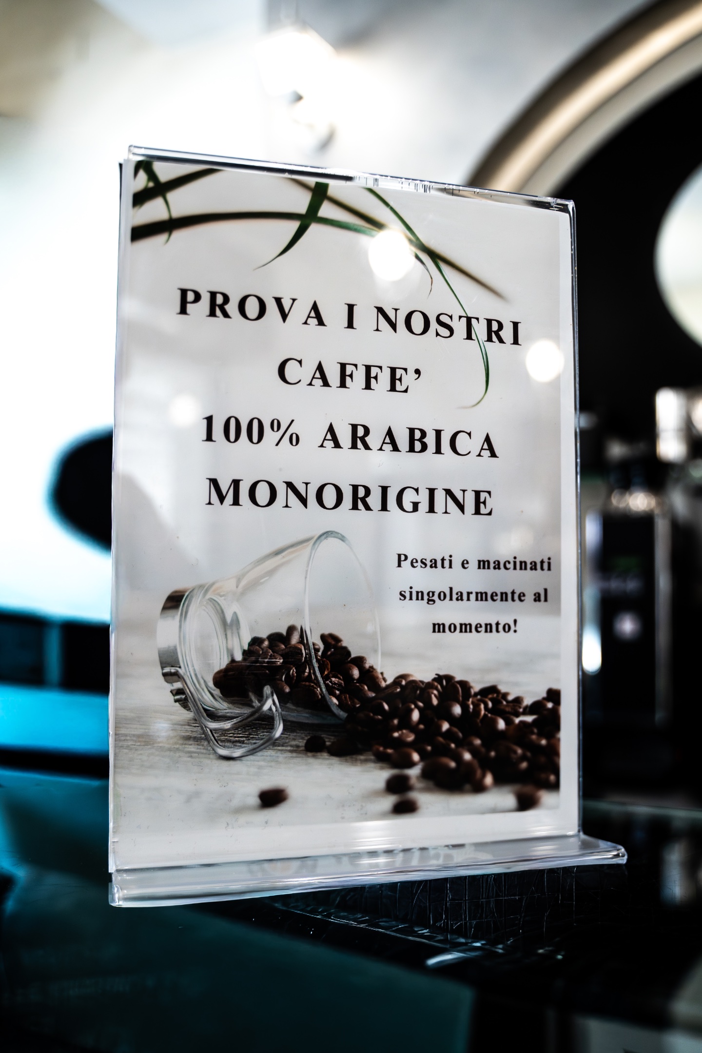 Dettagli della caffetteria artigianale di I Portici